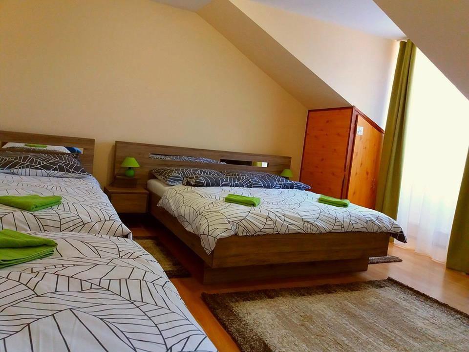 Bartok Ter Panzio Bed and Breakfast Eger Eksteriør billede