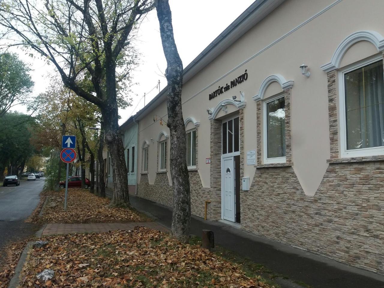Bartok Ter Panzio Bed and Breakfast Eger Eksteriør billede