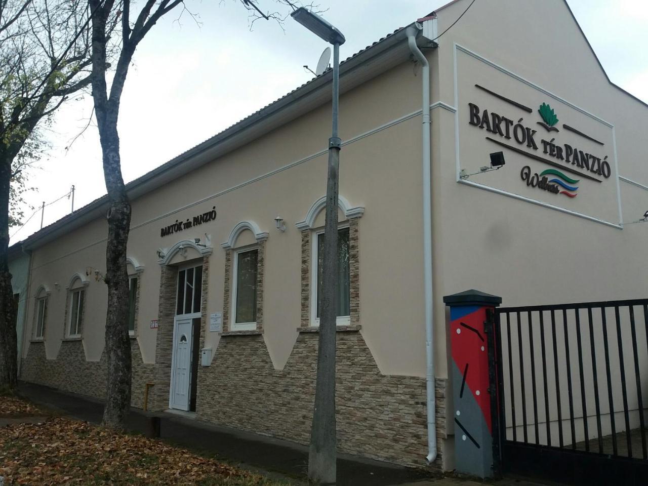 Bartok Ter Panzio Bed and Breakfast Eger Eksteriør billede